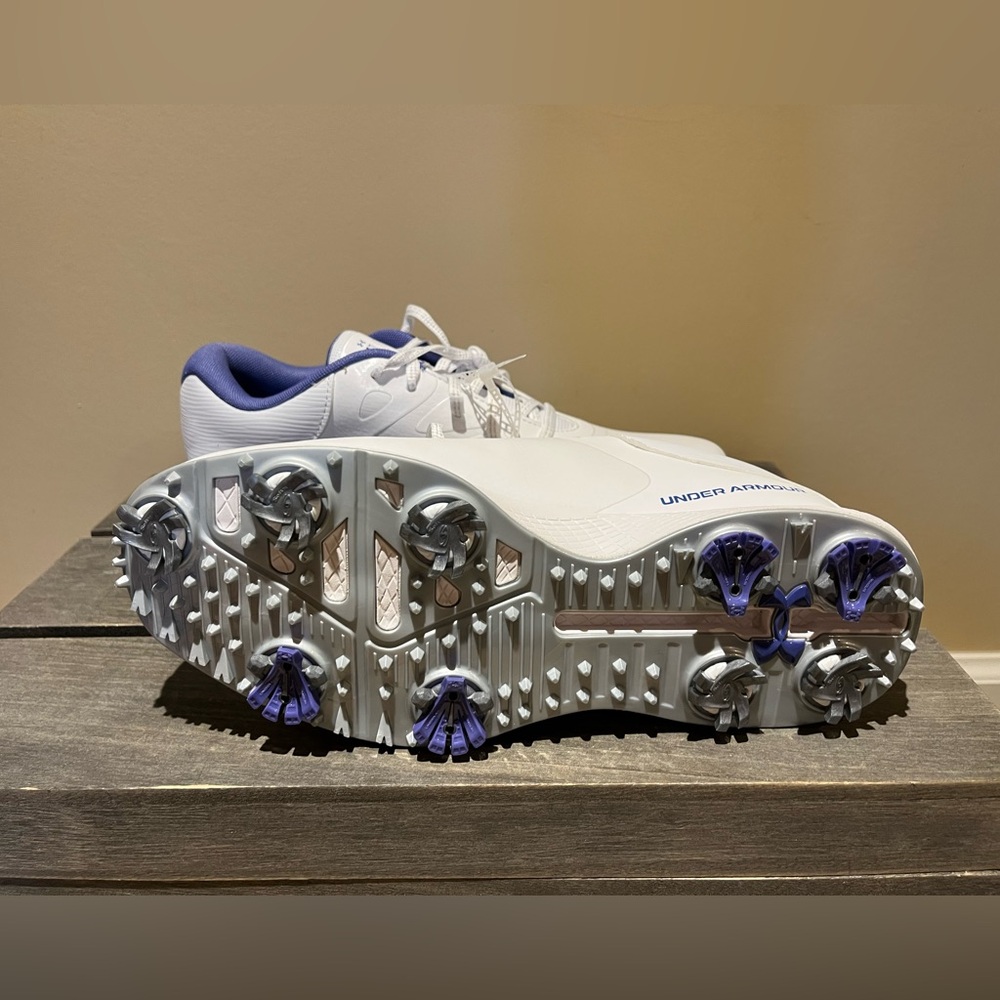 Under Armour Women's Charged Breathe 2 Golf Shoes-NWOB - Picture 7 of 9